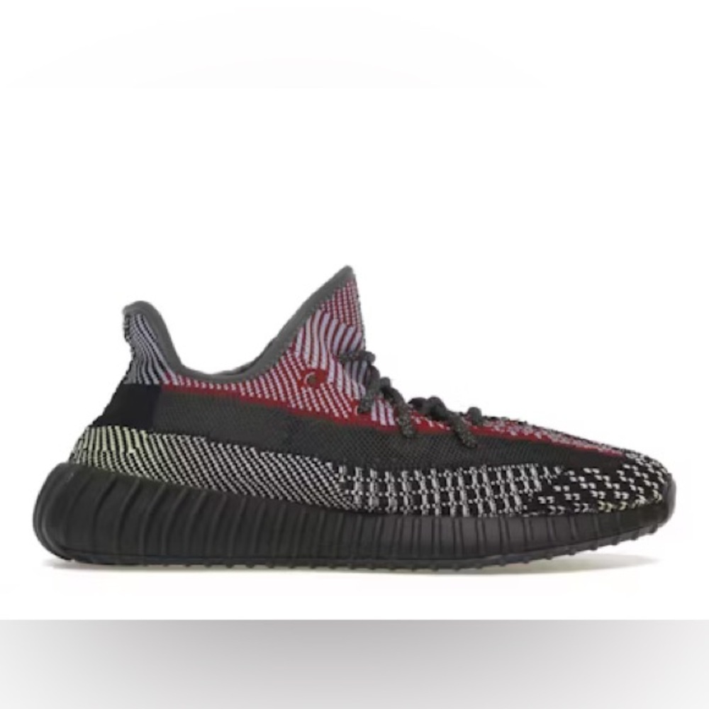 Adidas Yeezy Boost 350 V2 in 'Yecheil' - Size 7.5 Men’s